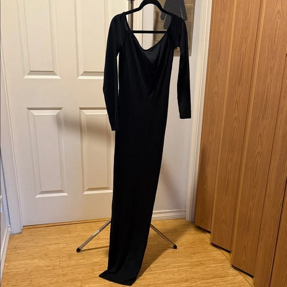 SKIMS Black Long Sleeve Dress - Picture 4 of 4